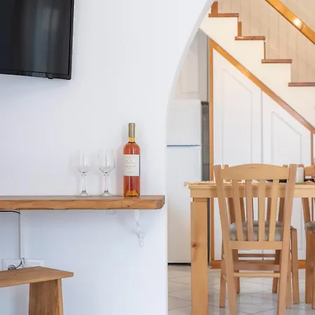 Disis Holiday home Naxos City